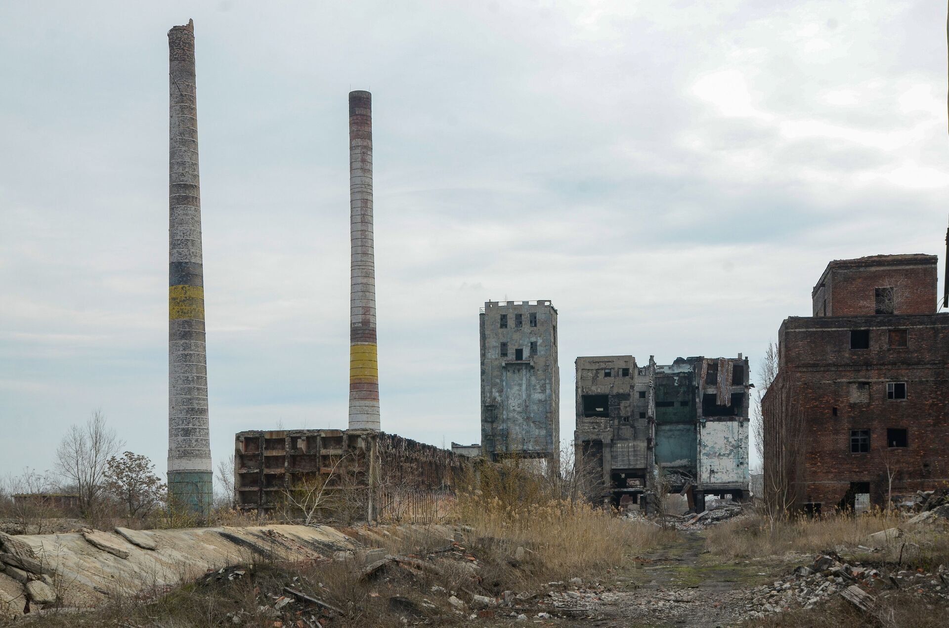 Руины завода - ПРАЙМ, 1920, 03.11.2021