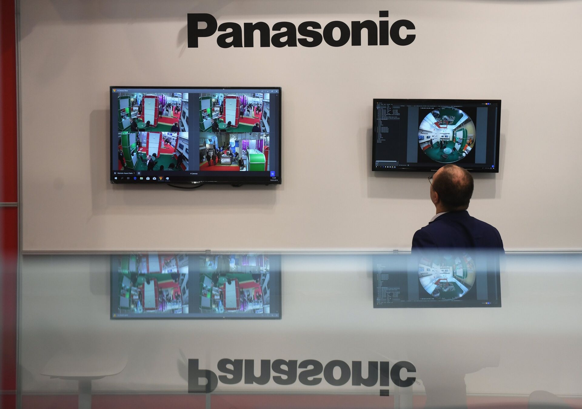 Стенд компании Panasonic на международной выставке Securika Moscow в Москве - ПРАЙМ, 1920, 07.09.2022