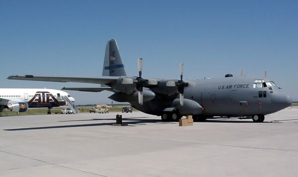 Военно-транспортный самолет C-130 Геркулес