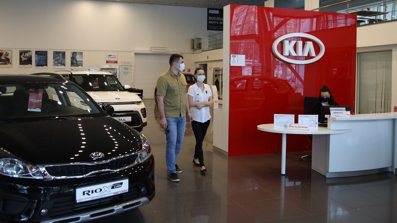 В Россию привезли новую Kia Pegas с гарантией - 05.06.2024, ПРАЙМ