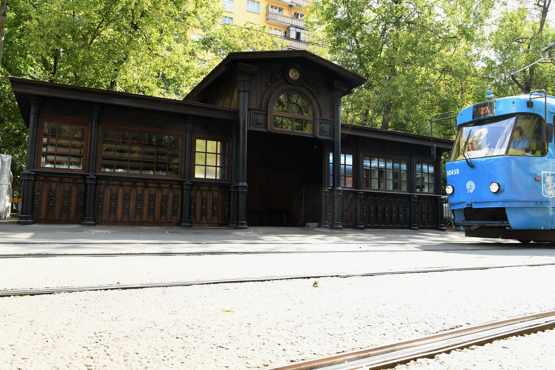 Открытие старейшей трамвайной остановки после реставрации в Москве - ПРАЙМ, 1920, 01.11.2021