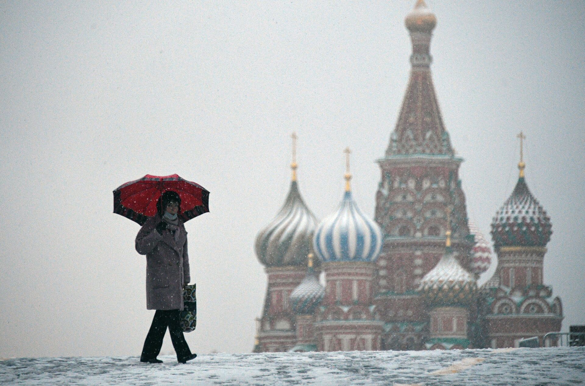Снег в Москве - ПРАЙМ, 1920, 21.01.2022