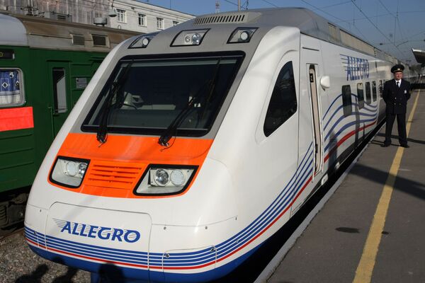 Презентация скоростного поезда Аллегро в Санкт-Петербурге