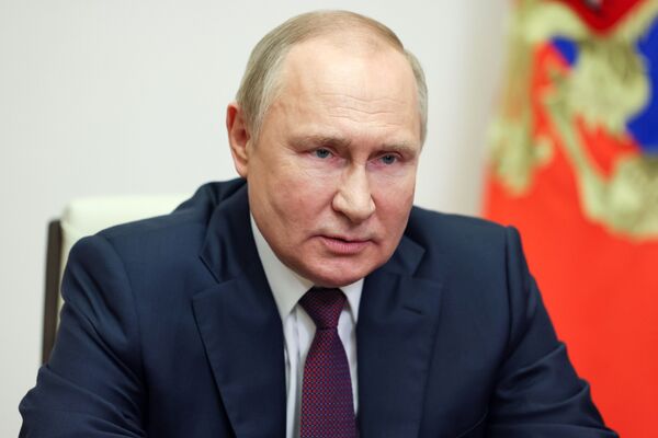 Обращение президента РФ В. Путина к участникам фестиваля Большая перемена
