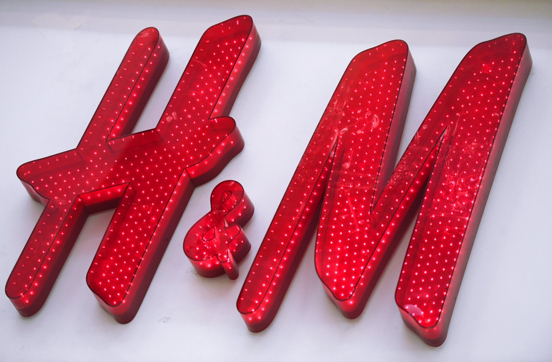 Магазин H&M открылся в Метрополисе - ПРАЙМ, 1920, 31.08.2022