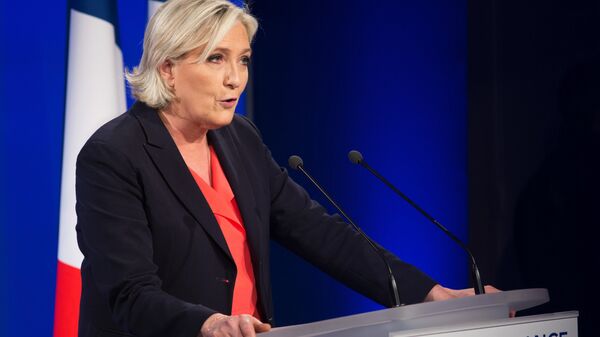 Лидер политической партии Франции Национальный фронт Марин Ле Пен