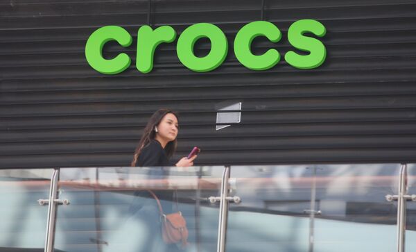 Магазин обуви Crocs в ТЦ Авиапарк