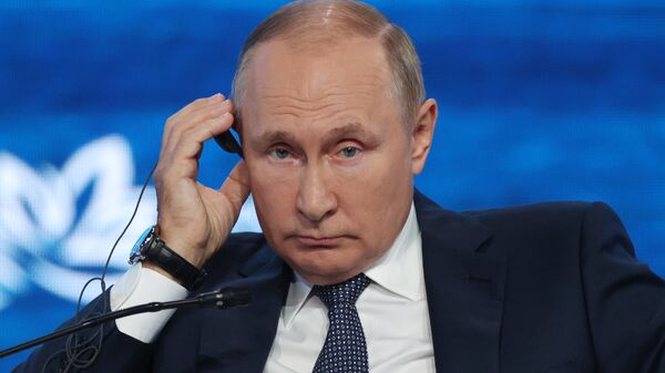 Президент РФ В. Путин принял участие в VII Восточном экономическом форуме