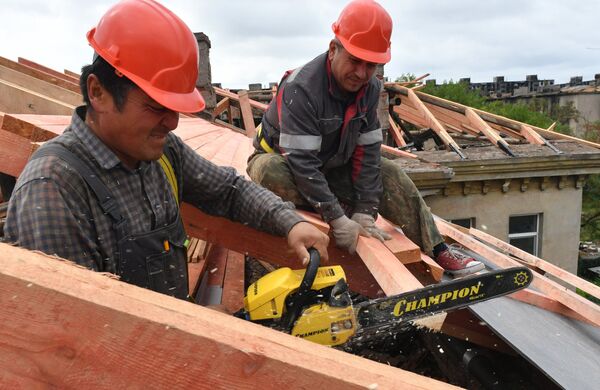 Восстановление жилых домов в Мариуполе строителями из Тулы