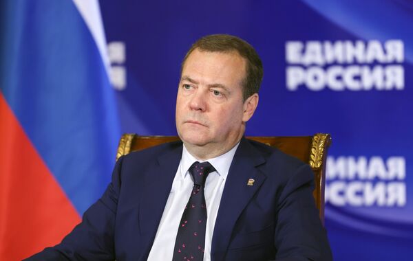 Председатель Единой России Д. Медведев провел встречу с кандидатами в секретари региональных отделений партии ЕР