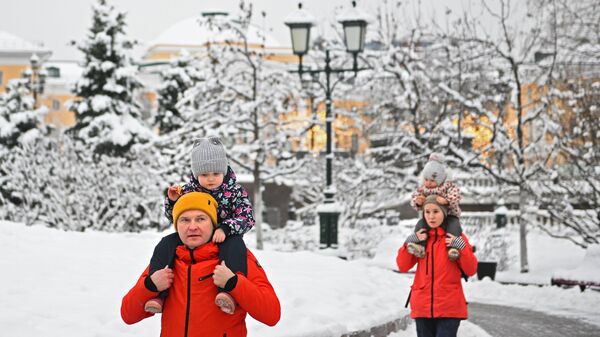Снег в Москве