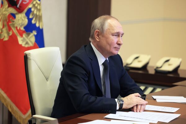 Президент РФ В. Путин принял участие в мероприятии по случаю 30-летия Газпрома