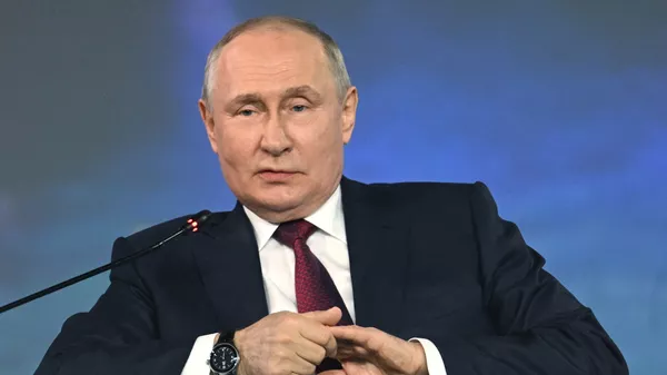 ПМЭФ-2023. Президент РФ В. Путин на пленарном заседании