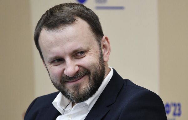 Максим Орешкин