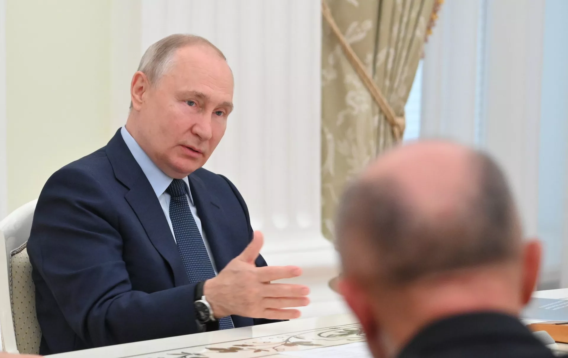 Рабочая встреча президента РФ В. Путина по вопросам развития промышленности - ПРАЙМ, 1920, 18.08.2023
