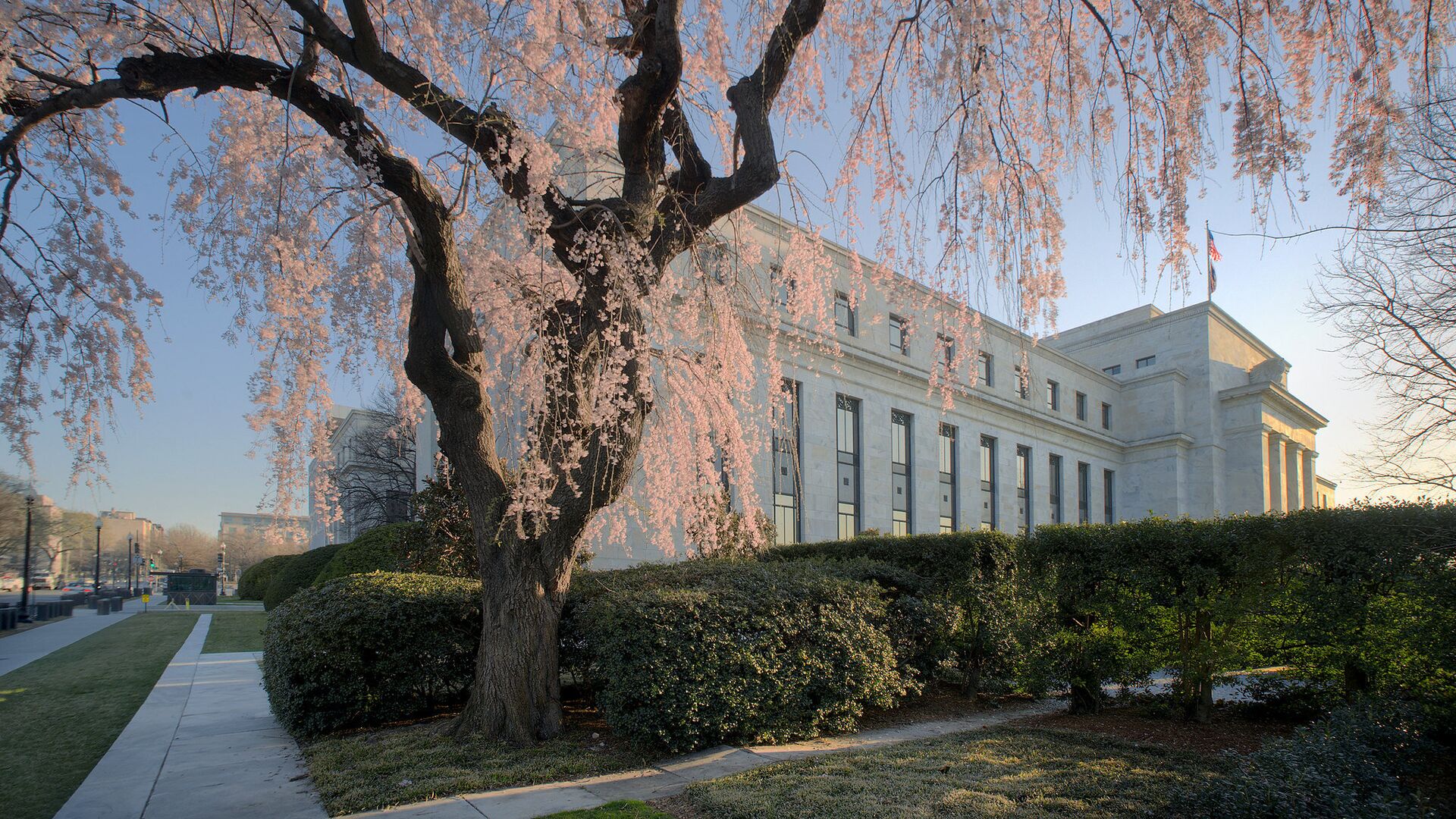 Вид на здание Федеральной резервной системы, США - ПРАЙМ, 1920, 15.08.2023