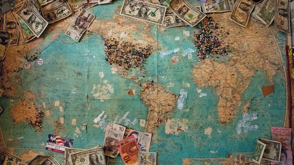 Карта мира, деньги