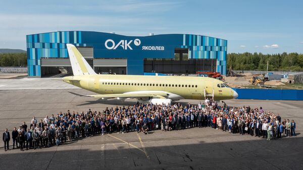 Самолет SSJ-100 с импортозамещенным оборудованием выполнил первый полет