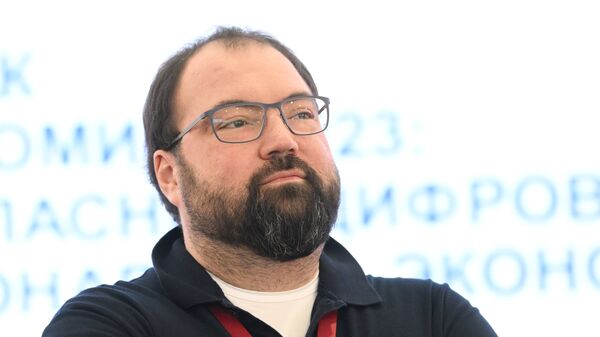 Шадаев сообщил детали организации борьбы с мошенничеством