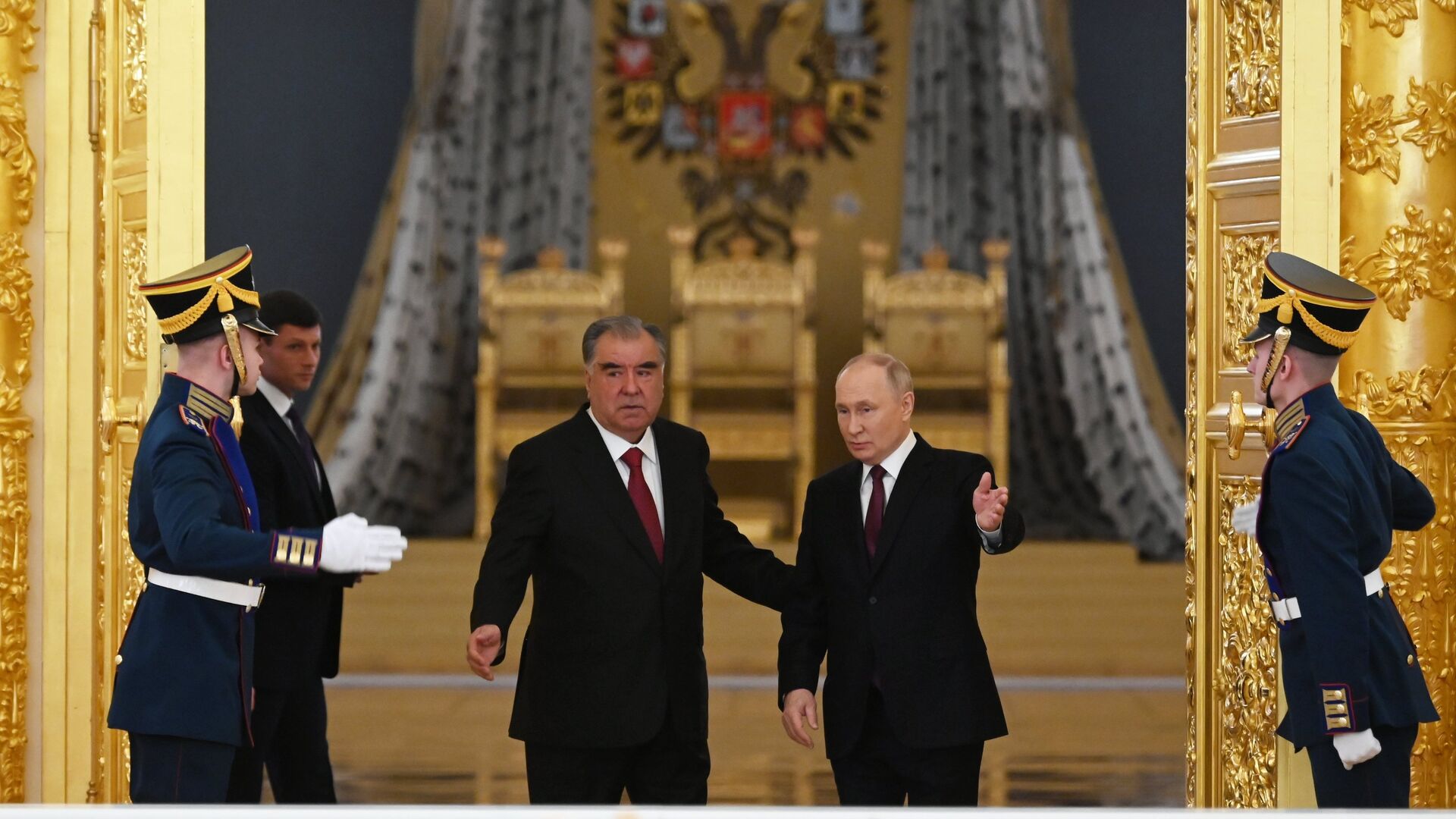 Президент РФ В. Путин встретился с президентом Таджикистана Э. Рахмоном - ПРАЙМ, 1920, 17.03.2025