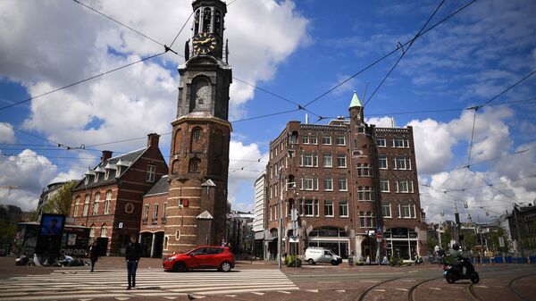 Монетная башня в Амстердаме