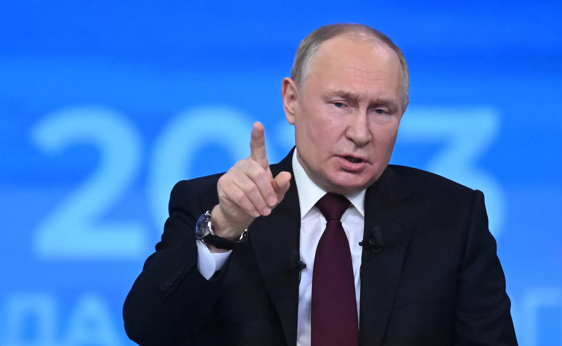 Прямая линия и большая пресс-конференция президента РФ В. Путина - ПРАЙМ, 1920, 15.12.2023
