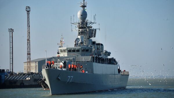 Эсминец ВМС Ирана Дамаванд