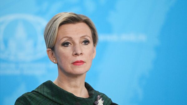 Захарова ответила на призыв президента Эстонии поставить Россию на колени