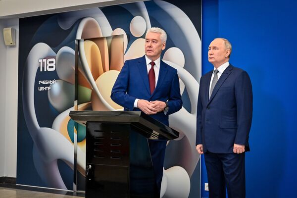 Президент РФ В. Путин посетил ГБУЗ Научно-практический клинический центр диагностики и телемедицинских технологий