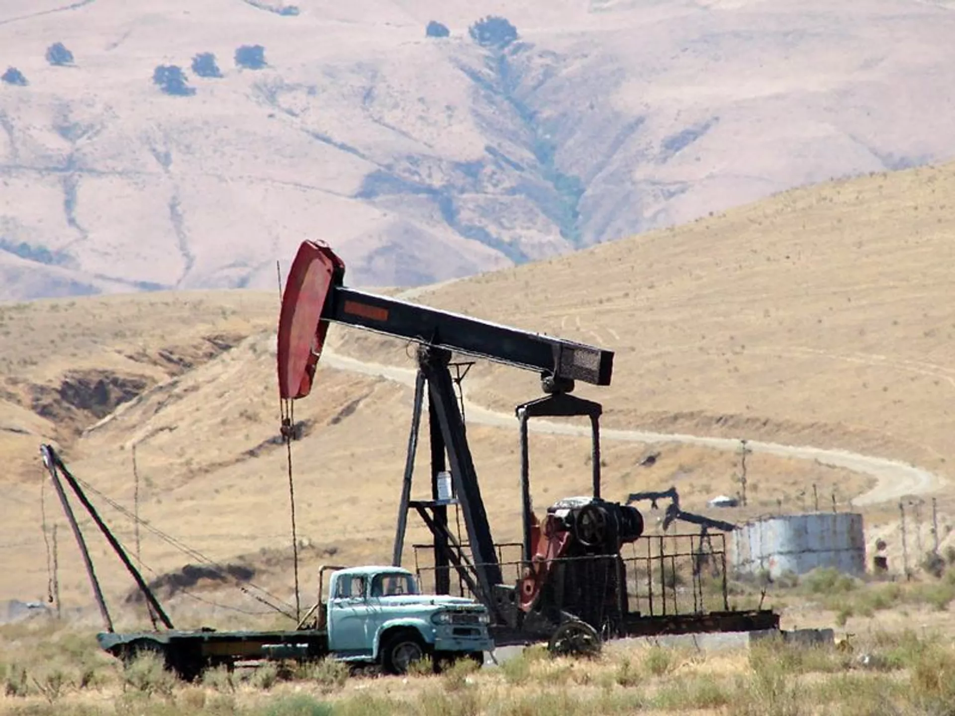 Запасы нефти впервые обнаружены в Парагвае, добыча начнется в 2013 году - президент - ПРАЙМ, 1920, 10.02.2021