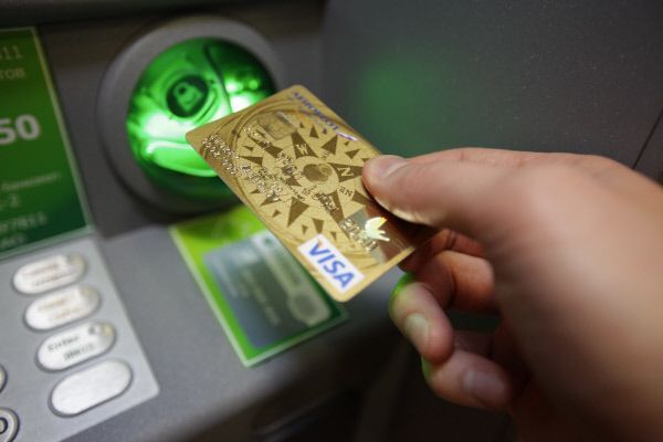  Хакеры обналичивают деньги через банкоматы в течение 15 минут после кражи - эксперт