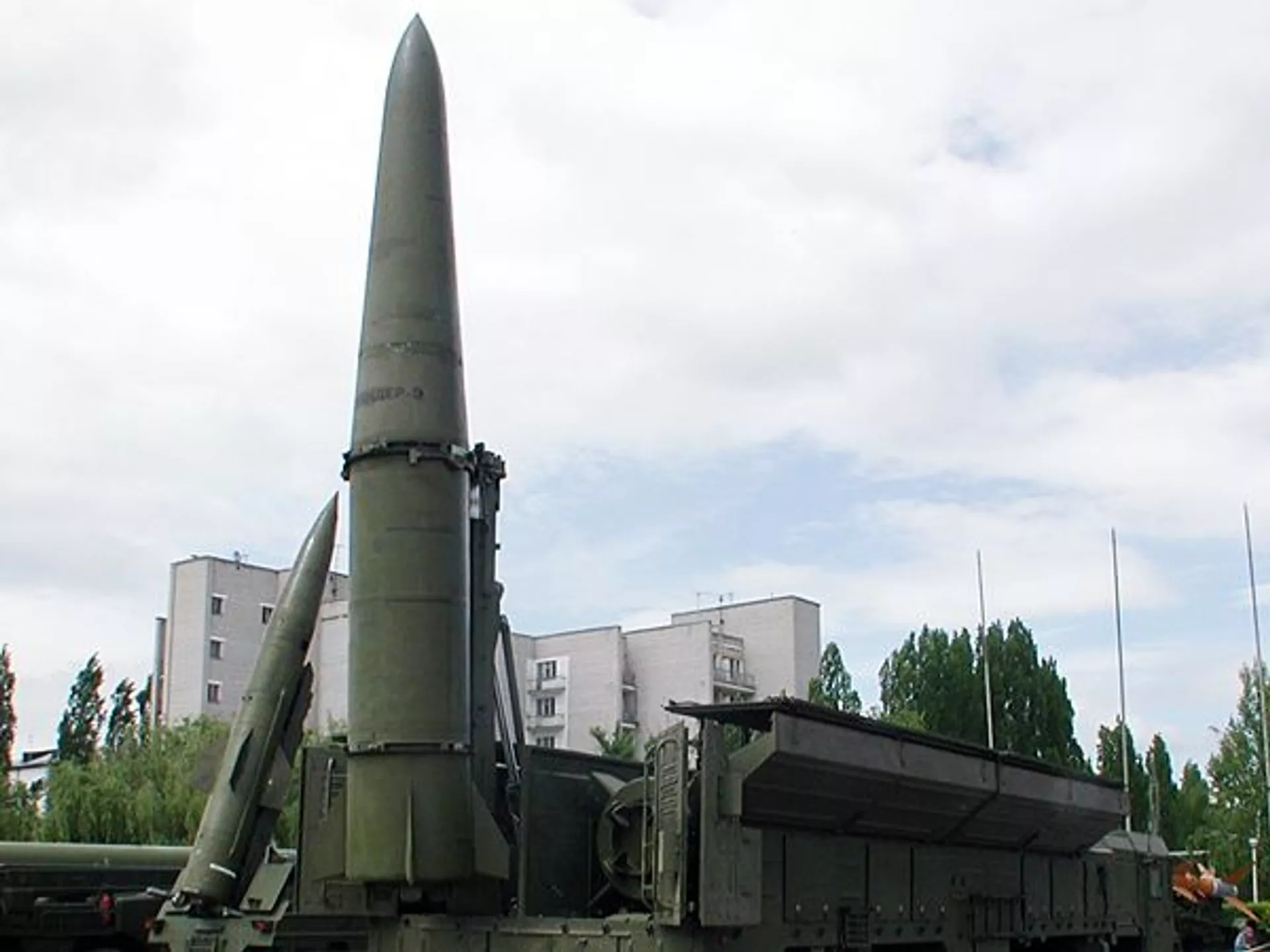 Россия пока не приняла политическое решение об отказе от размещения ракетных комплексов Искандер в Калининградской области - начальник Генштаба /версия 1/ - ПРАЙМ, 1920, 05.05.2022