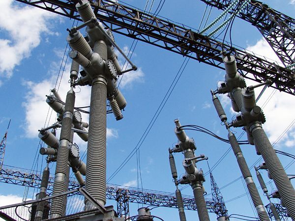 Повышение тарифов на электроэнергию - одно из первых последствий аварии на Саяно-Шушенской ГЭС