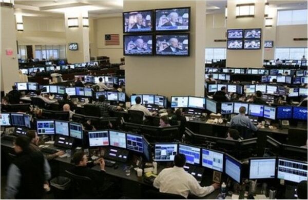 Фьючерсы на фондовые индексы США преимущественно растут после статистики по расходам Фьючерсы на фондовые индексы США преимущественно растут после статистики по расходам