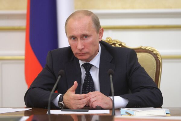 Путин - Пропускную способность БАМа и Транссиба надо повышать