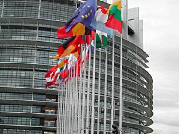 Европарламент может не одобрить ужатый финплан ЕС на 2014-20 гг - замглавы ЕП