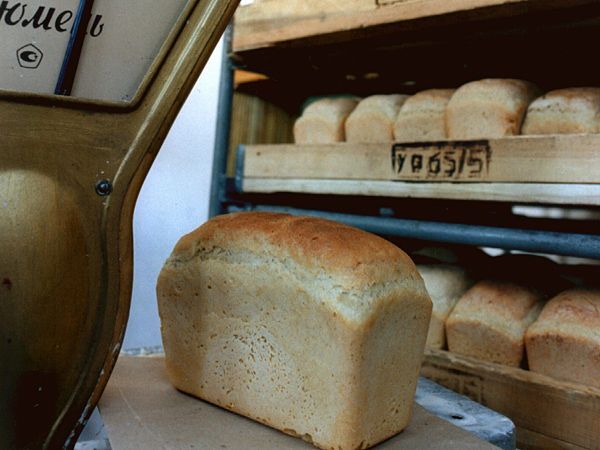 Х5 замораживает цены на самый популярный хлеб в опровержение слухов о дефиците в Москве