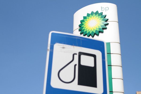 Рейтинг ТНК-BP BBB- помещен на пересмотр с возможным понижением - Fitch