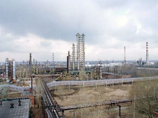 Цены на нефть падают на данных компаний и возобновлении поставок TransCanada Цены на нефть падают на данных компаний и возобновлении поставок TransCanada