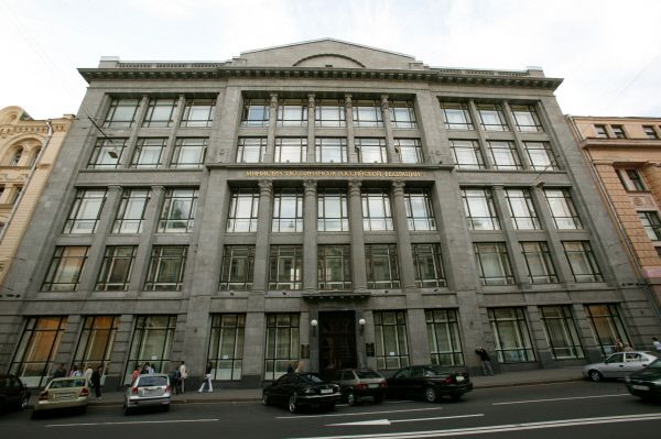 СРО могут наделить регуляторными полномочиями в рамках создания мегарегулятора - Минфин СРО могут наделить регуляторными полномочиями в рамках создания мегарегулятора - Минфин