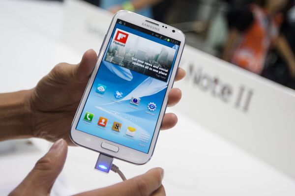 Samsung начинает продажи Galaxy Note II на российском рынке