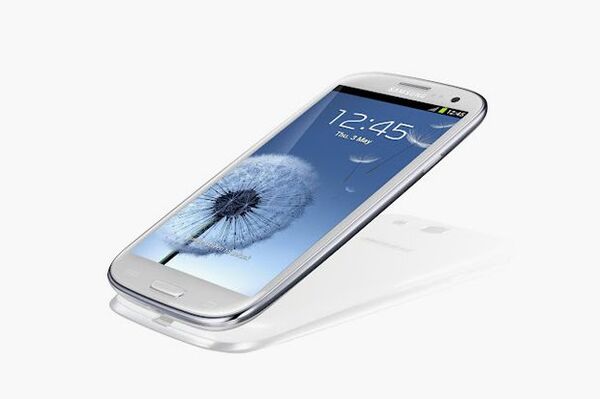 Samsung официально анонсировала компактный смартфон Galaxy S III Mini