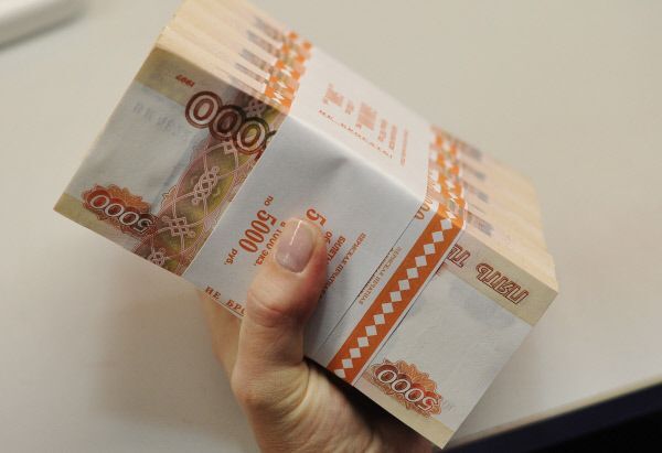 Внутренний госдолг РФ с учетом госгарантий вырос за 9 месяцев на 6,5% - до 4,5 трлн руб