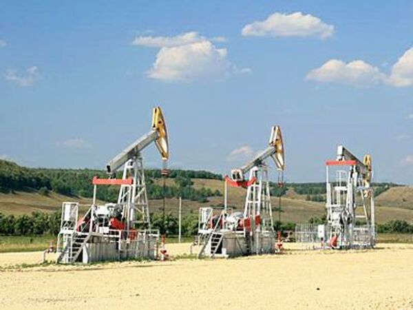 Казахстан намерен поднять добычу нефти к 2017 г до 102 млн тонн