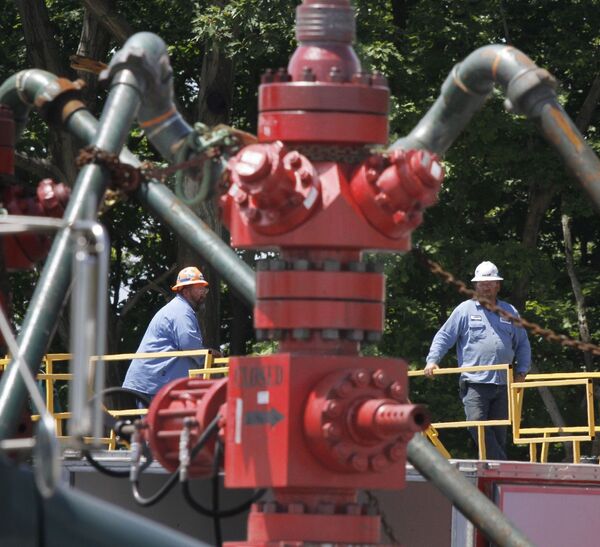 Chevron не будет тянуть с добычей сланцевого газа на Украине