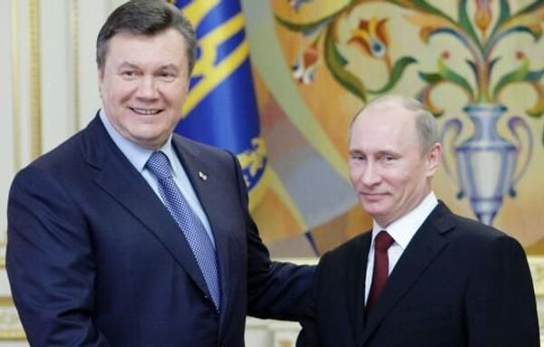 Путин и Янукович обсуждают двустороннее энергосотрудничество