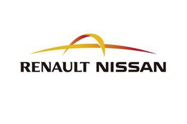 Renault-Nissan до конца года приобретет контроль в АвтоВАЗе - Чемезов [Версия 2]