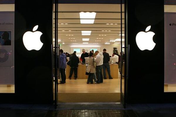 Apple ответственна за ценовую войну вокруг iPhone 5 в России – ритейлеры