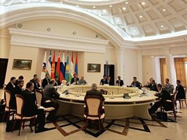 РФ не планирует давать финансовые кредиты странам ЕврАзЭС на двусторонней основе в 2013 г