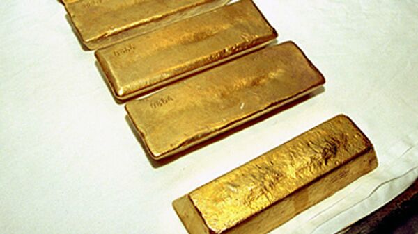 Золото дешевеет на новостях из Германии и Великобритании
